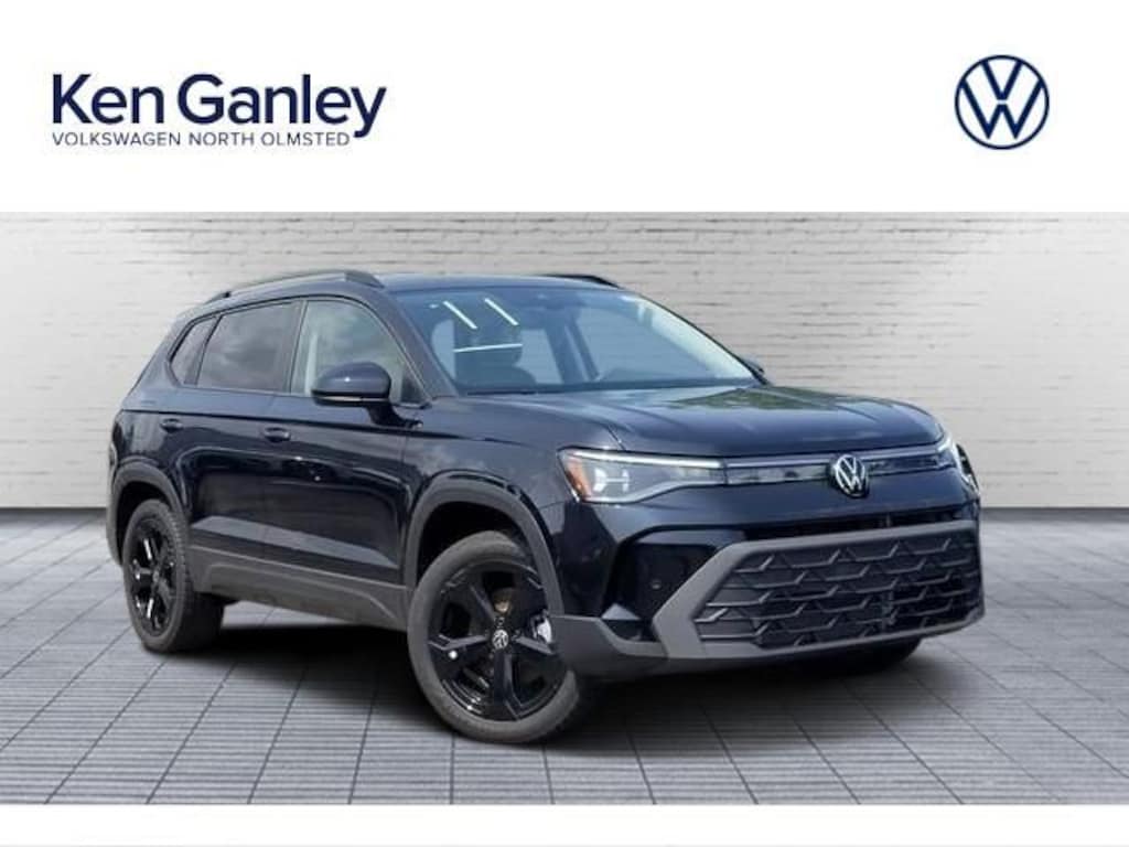 New 2026 Volkswagen Taos 1.5T SE Black SUV