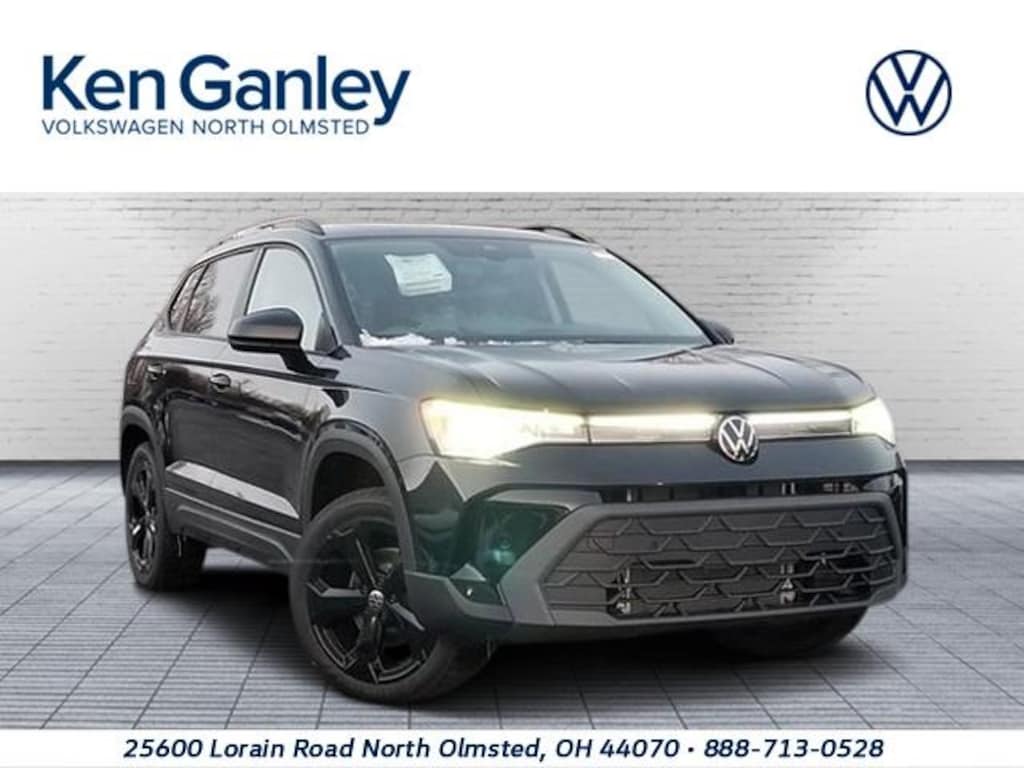 New 2025 Volkswagen Taos 1.5T SE Black SUV