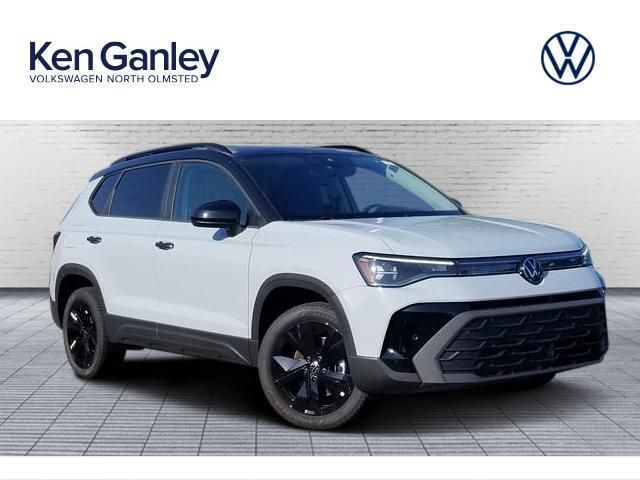 2026 Volkswagen Taos SE Black