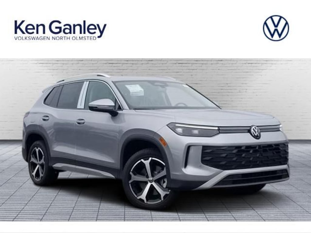 New 2026 Volkswagen Tiguan SE SUV