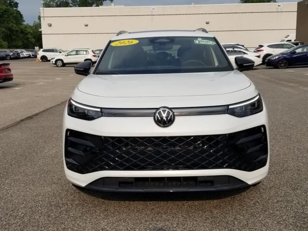New 2026 Volkswagen Tiguan 2.0T SE R-Line Black SUV
