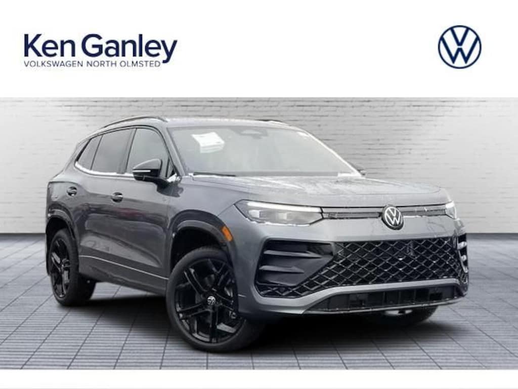 New 2026 Volkswagen Tiguan 2.0T SE R-Line Black SUV