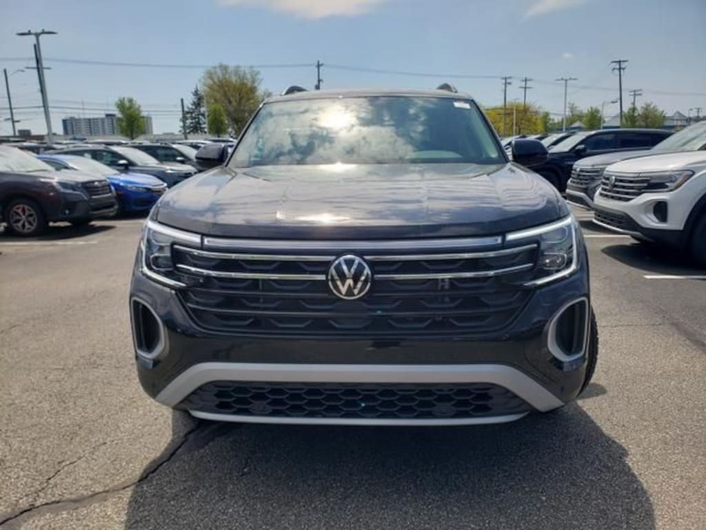 New 2026 Volkswagen Atlas 2.0T Peak Edition SUV
