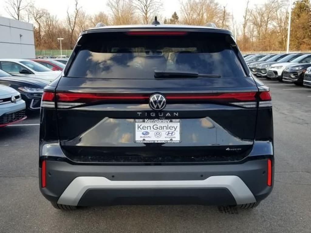 New 2026 Volkswagen Tiguan 2.0T S SUV