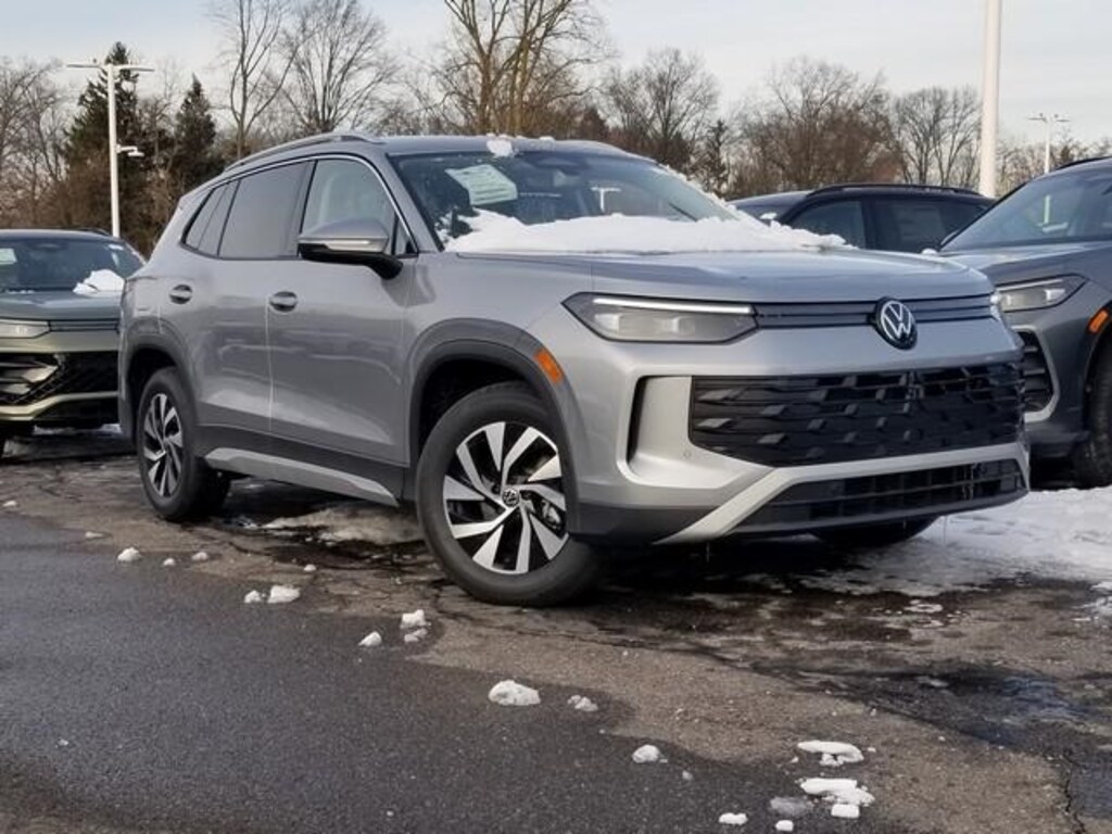 New 2026 Volkswagen Tiguan 2.0T S SUV