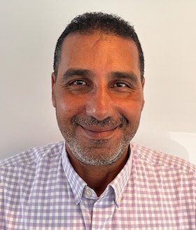 Staff member Yasser Deif from ID_25babf1251a8