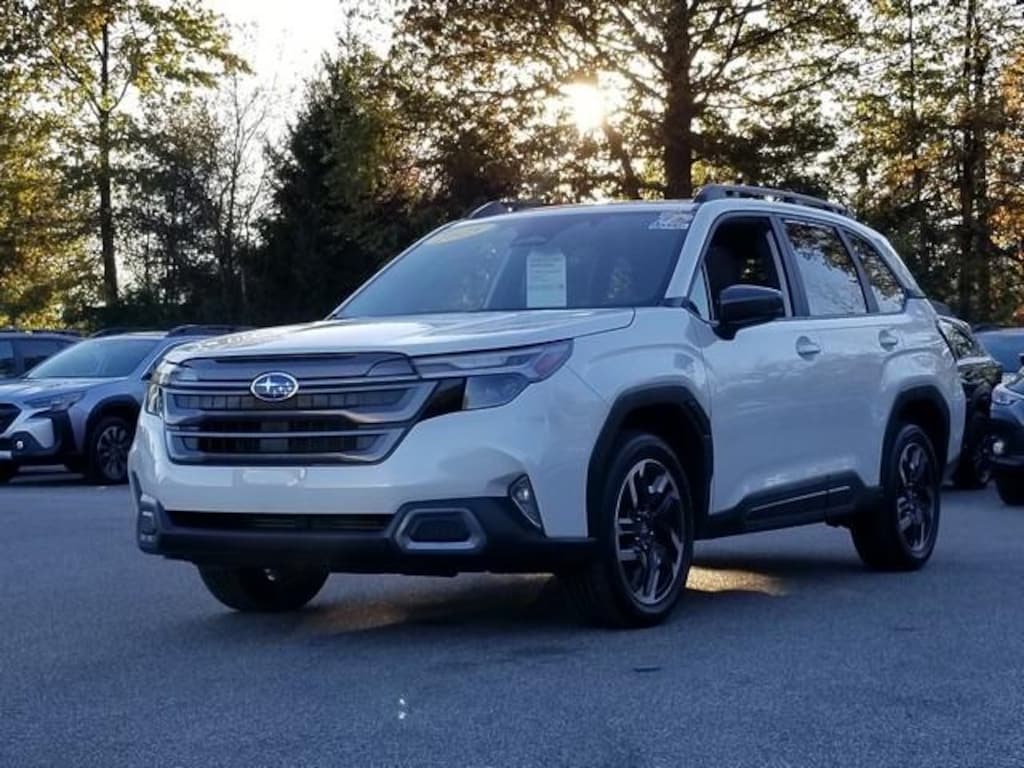 Used 2025 Subaru Forester Limited SUV