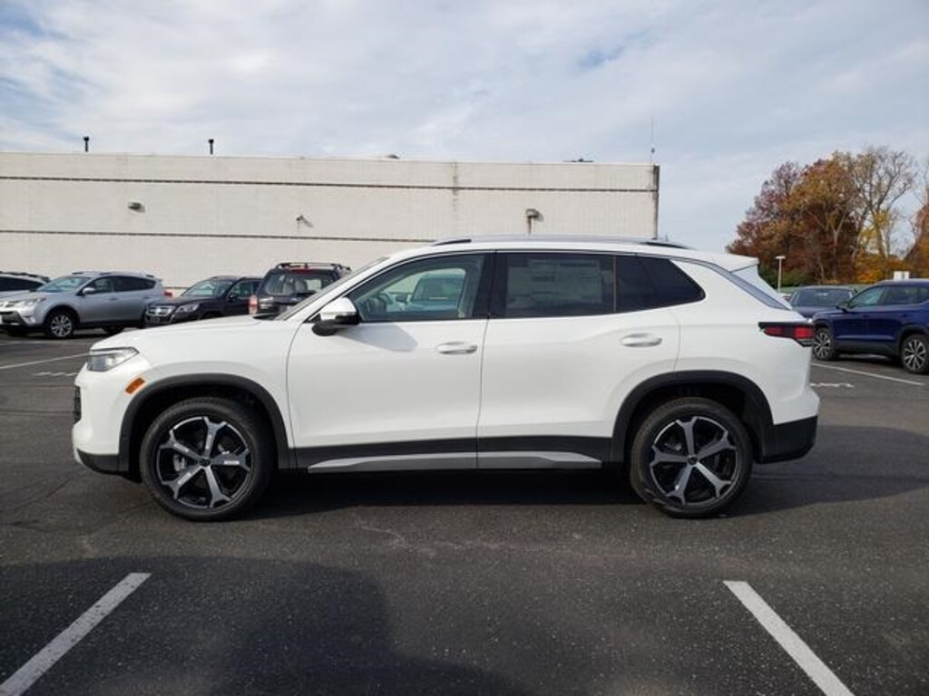 New 2025 Volkswagen Tiguan 2.0T SE SUV