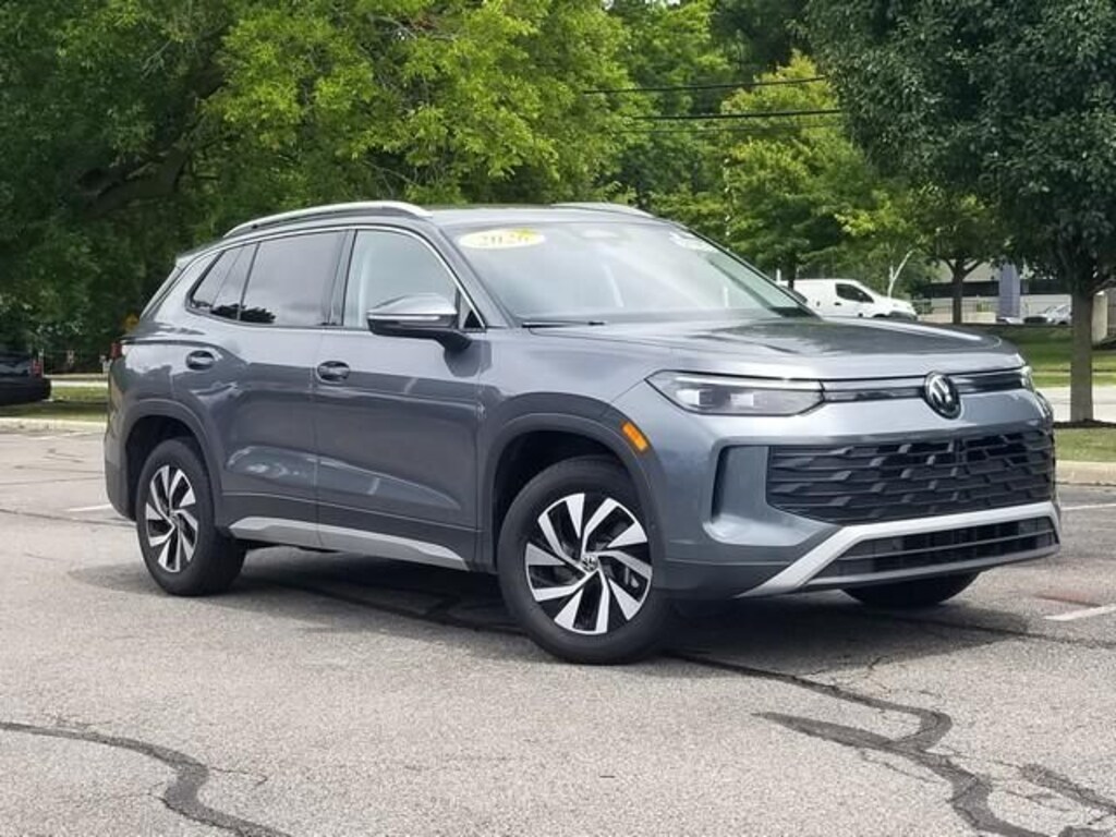 New 2026 Volkswagen Tiguan S SUV