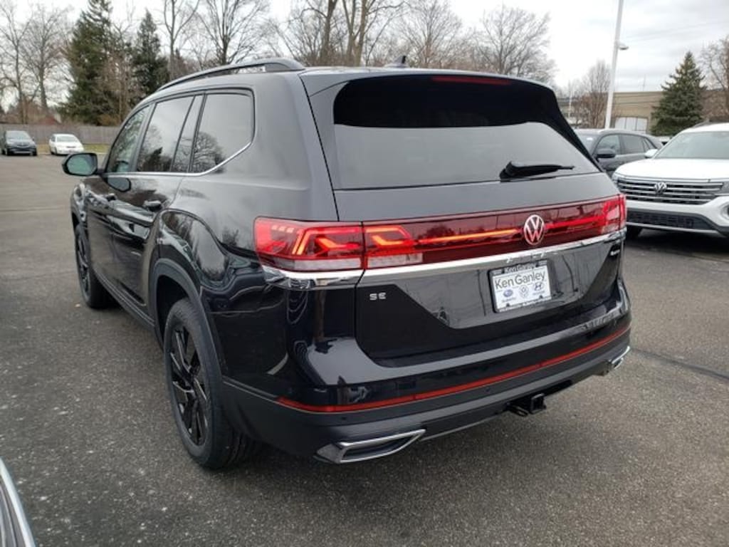 New 2026 Volkswagen Atlas 2.0T SE w/Technology SUV