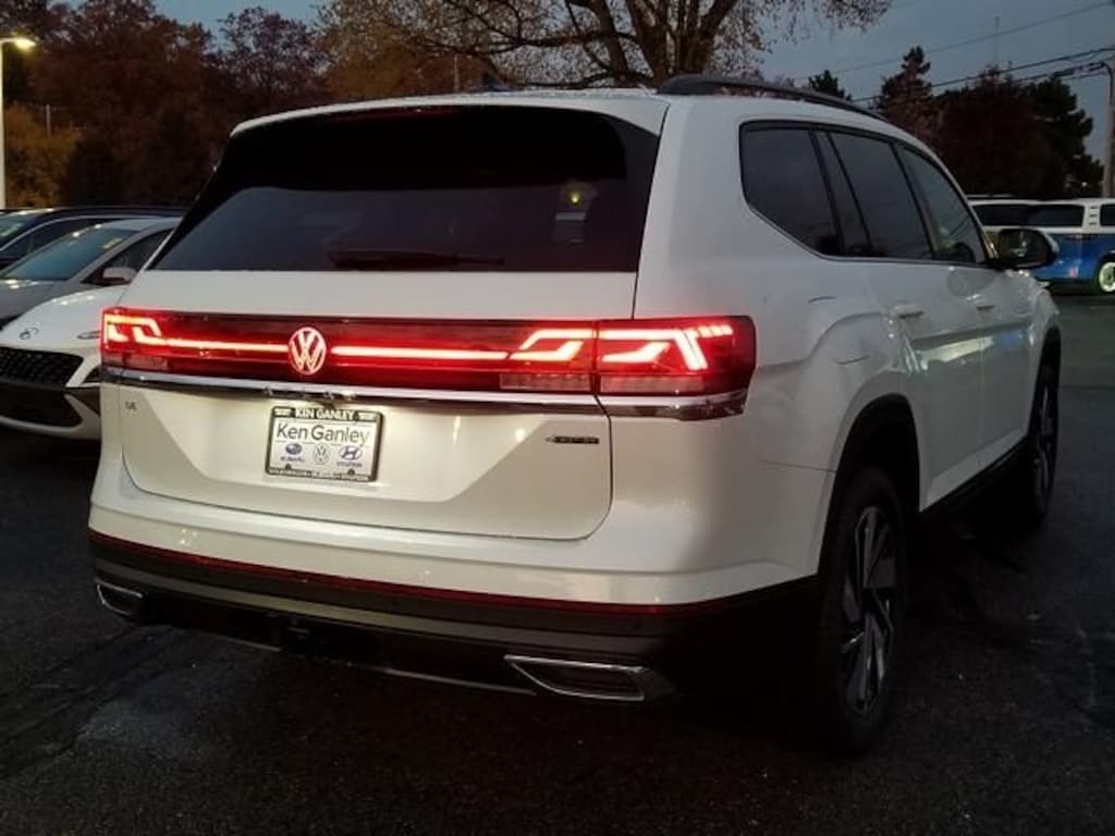 New 2026 Volkswagen Atlas 2.0T SE w/Technology SUV