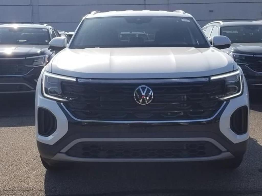 New 2026 Volkswagen Atlas Cross Sport SE SUV