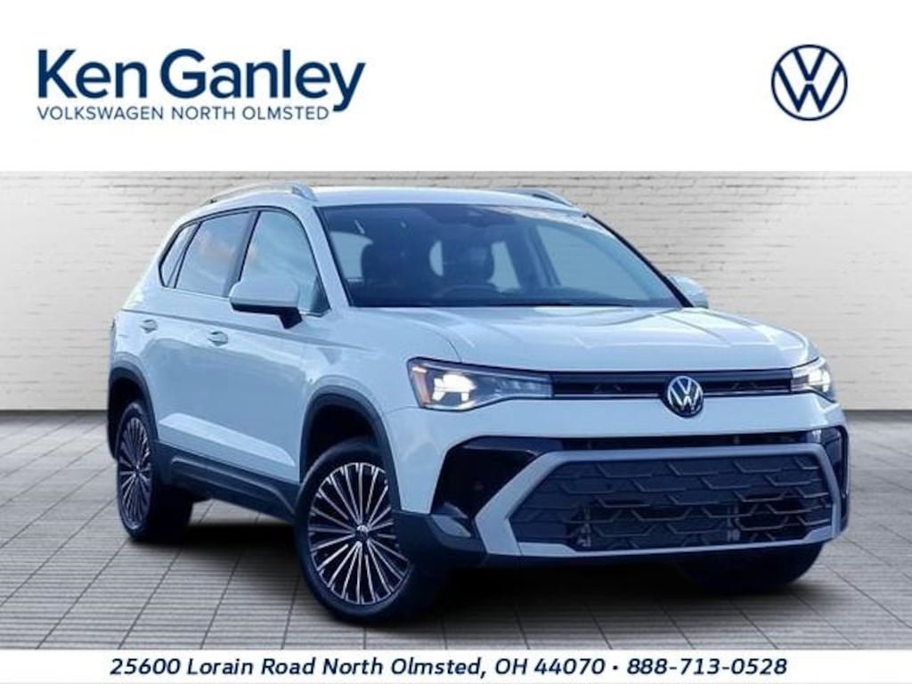 New 2025 Volkswagen Taos 1.5T SE SUV