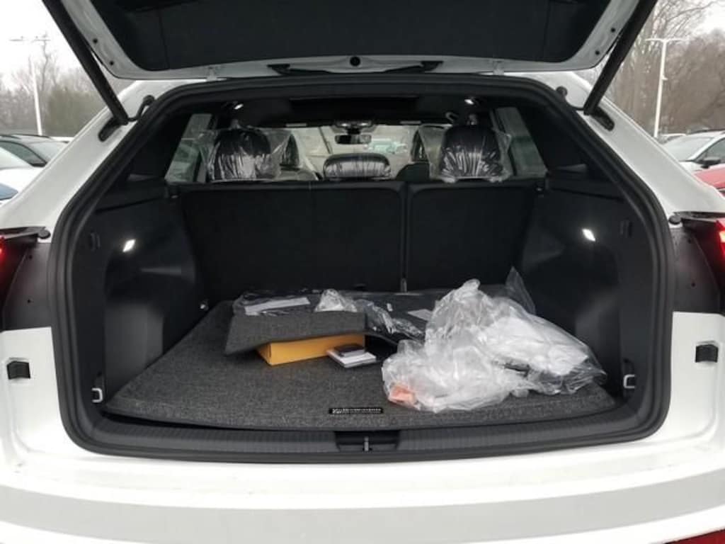 New 2026 Volkswagen Atlas Cross Sport 2.0T SEL Premium R-Line SUV