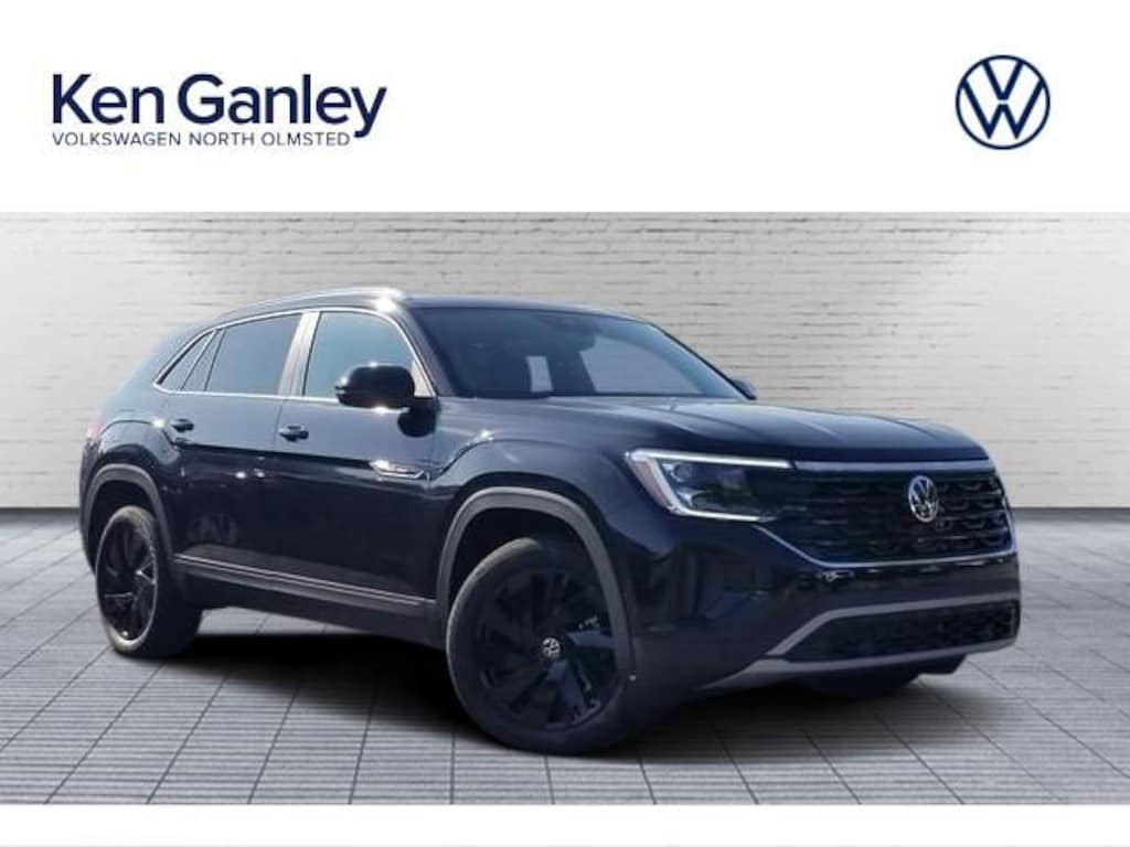 New 2026 Volkswagen Atlas Cross Sport SE w/Technology SUV