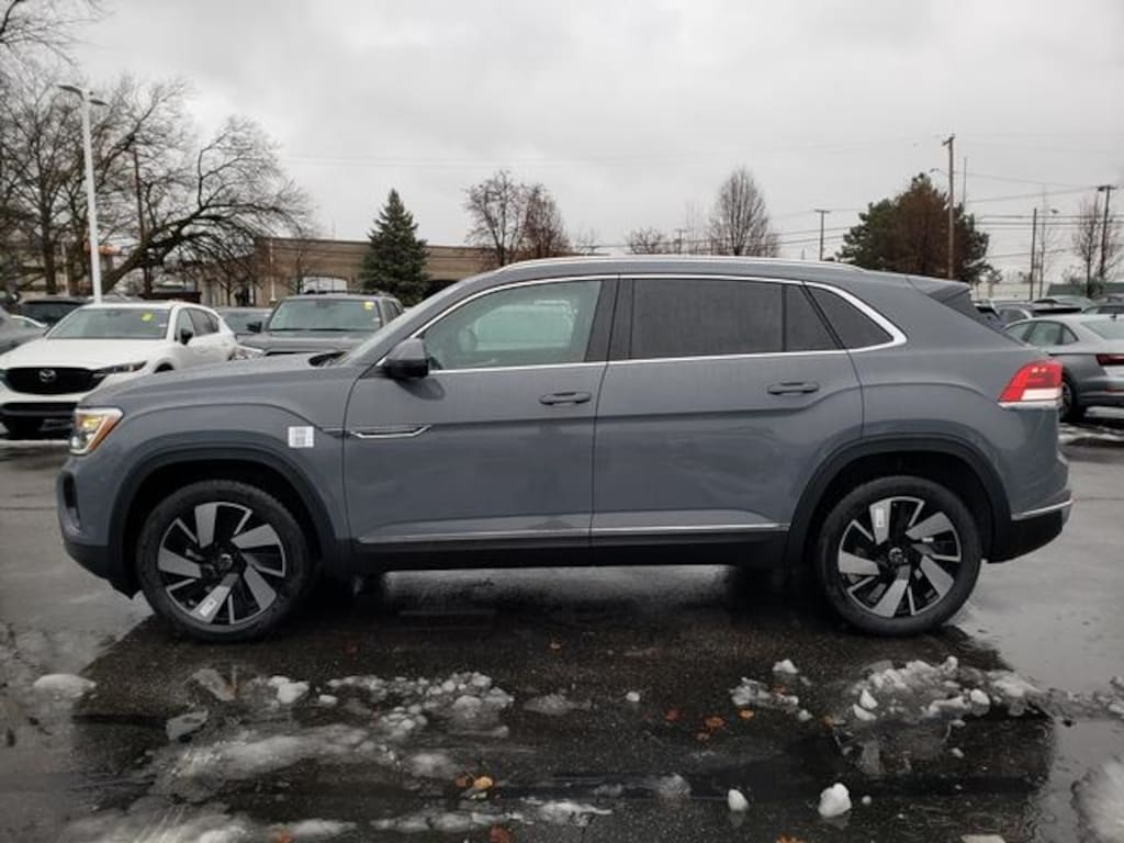 New 2026 Volkswagen Atlas Cross Sport 2.0T SEL SUV