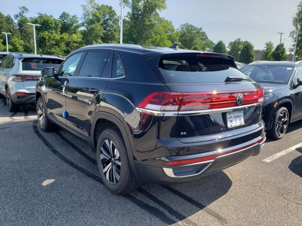New 2026 Volkswagen Atlas Cross Sport SE SUV