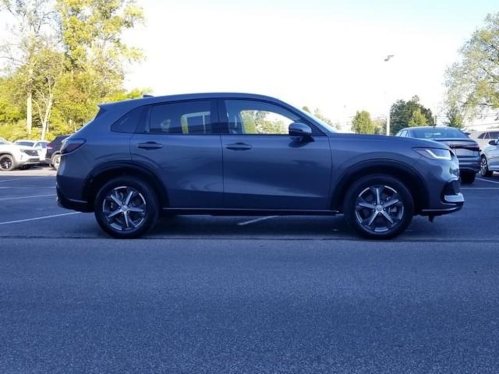 Used 2025 Honda HR-V EX-L SUV