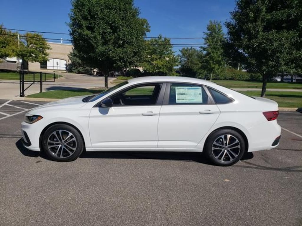 New 2026 Volkswagen Jetta 1.5T Sport Sedan