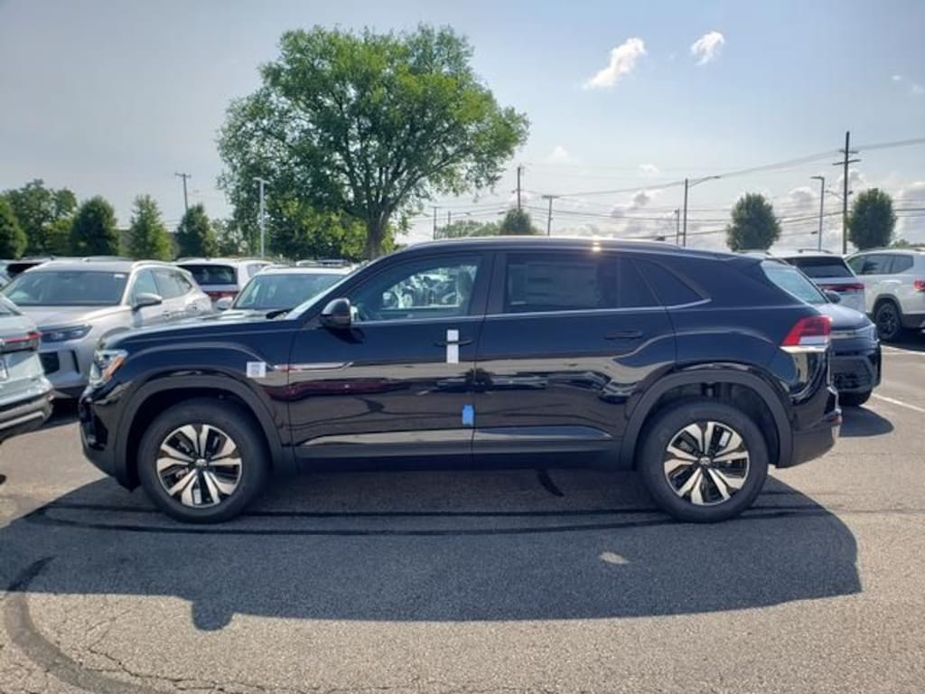 New 2026 Volkswagen Atlas Cross Sport SE SUV