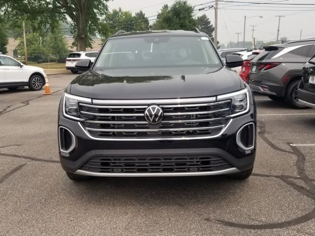 New 2026 Volkswagen Atlas 2.0T SE SUV