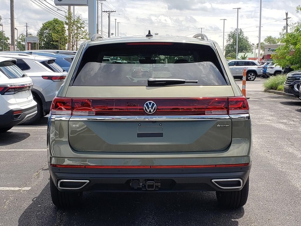 New 2026 Volkswagen Atlas SE w/Technology SUV