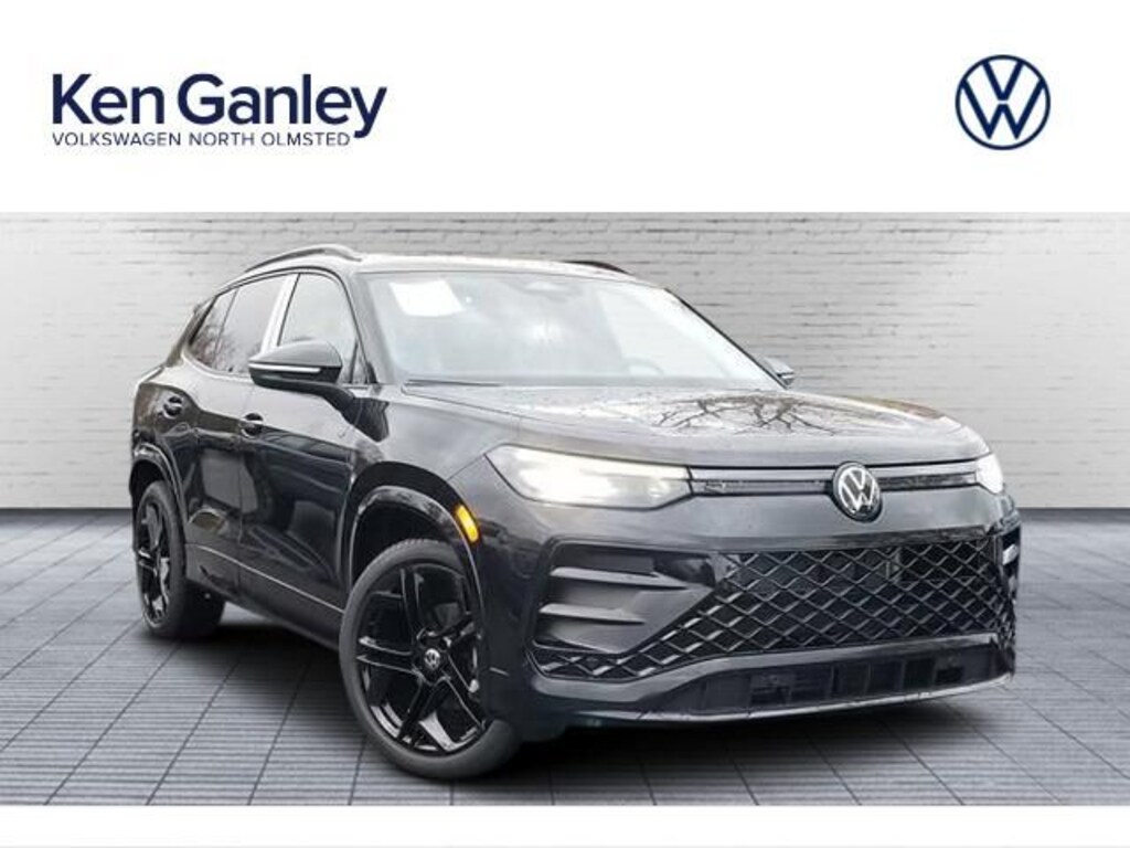 New 2026 Volkswagen Tiguan 2.0T SE R-Line Black SUV