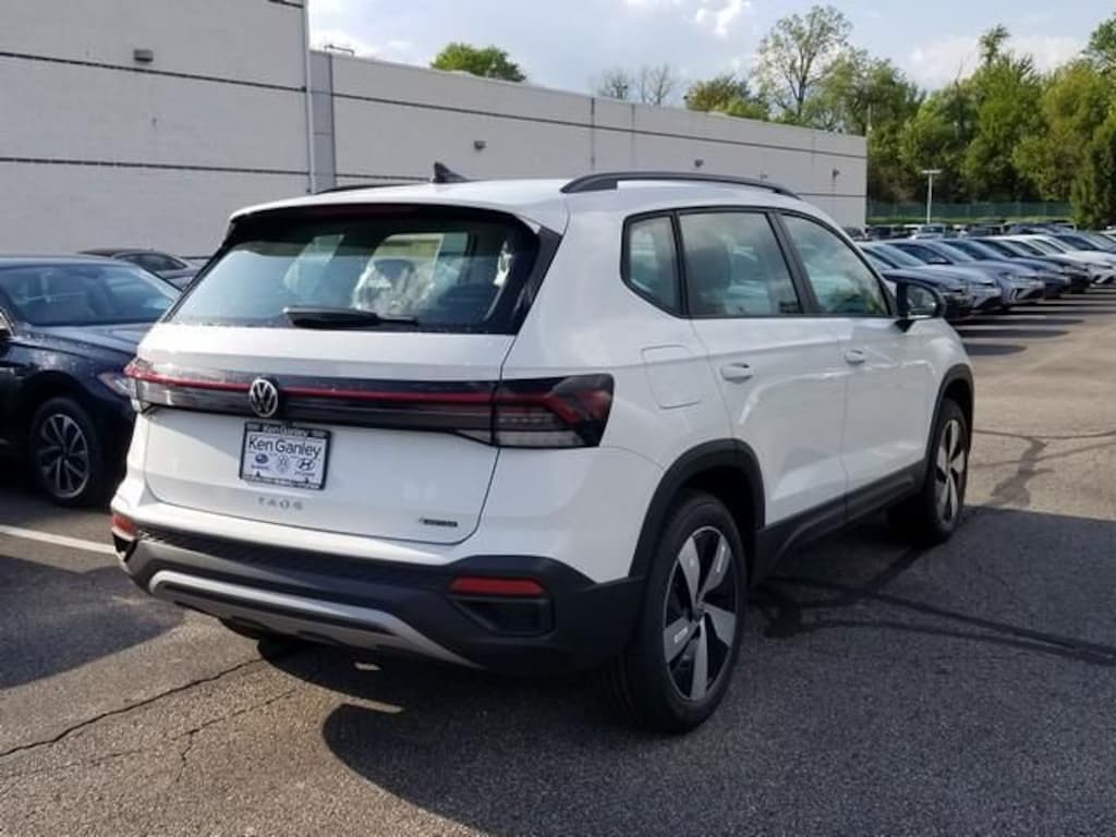 New 2026 Volkswagen Taos 1.5T S SUV
