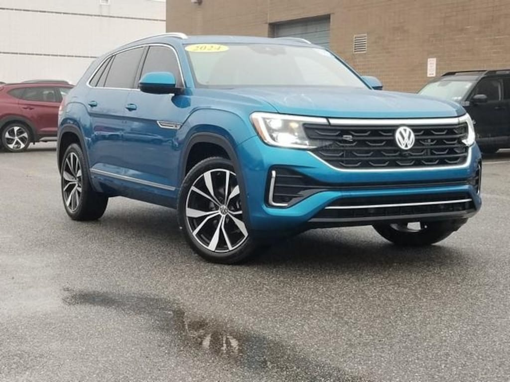 Used 2024 Volkswagen Atlas Cross Sport 2.0T SEL Premium R-Line SUV
