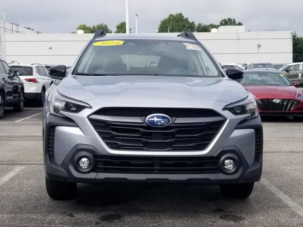 Used 2024 Subaru Outback Premium SUV