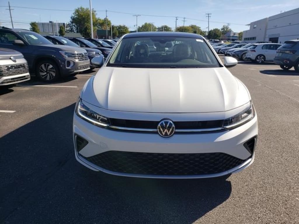 New 2026 Volkswagen Jetta 1.5T SE Sedan