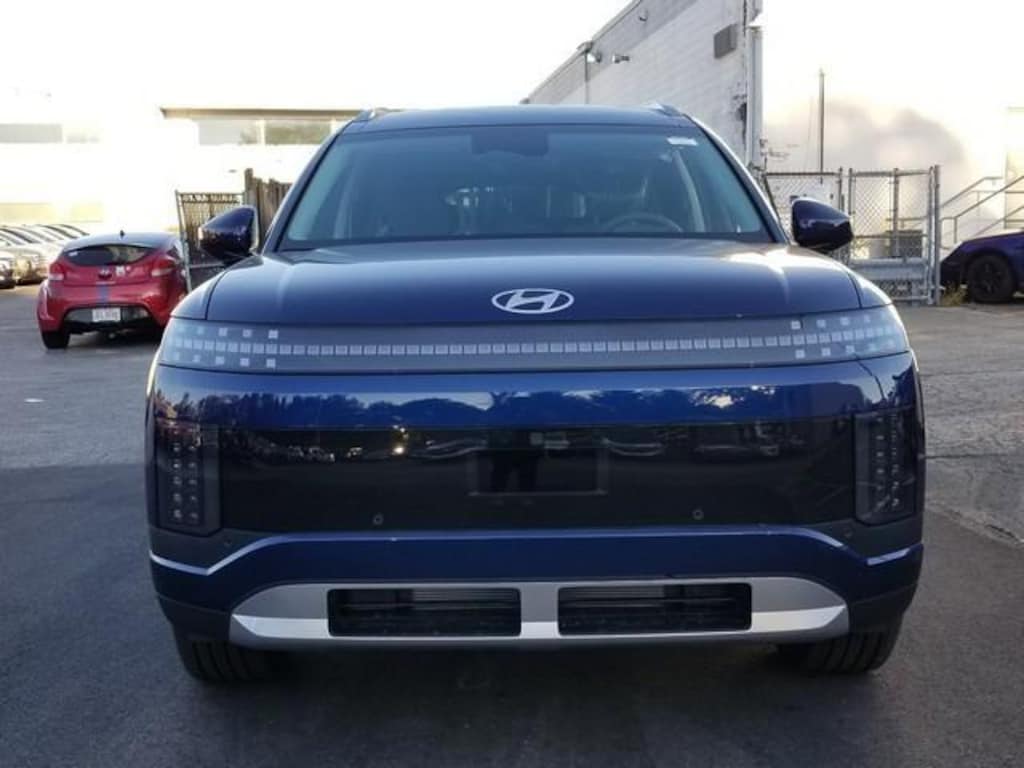 New 2026 Hyundai IONIQ 9 SE SUV