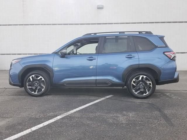 2025 Subaru Forester Limited - Photo 9