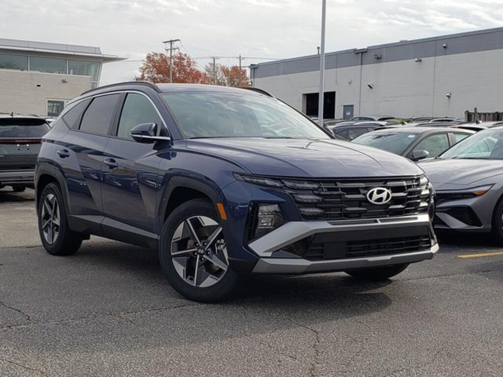 New 2026 Hyundai Tucson SEL Premium FWD SUV