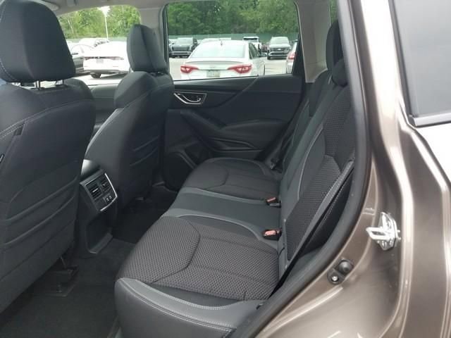 2024 Subaru Forester Premium - Photo 16