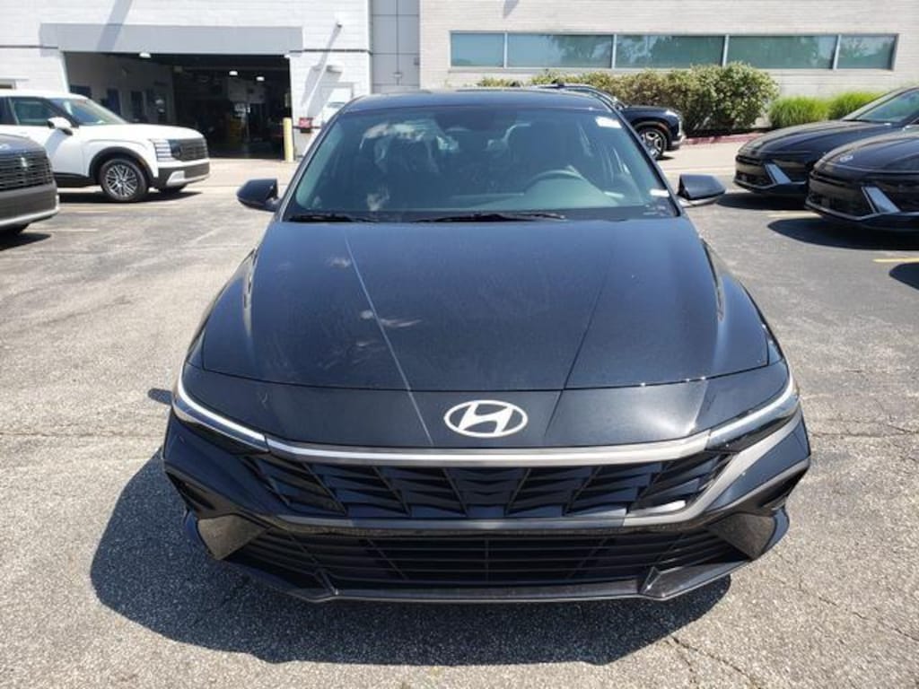 New 2026 Hyundai Elantra SEL Sport Plus Sedan