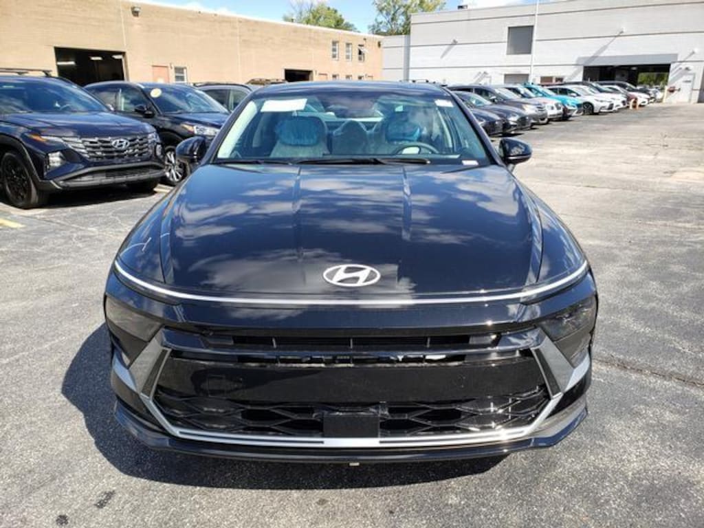 New 2025 Hyundai Sonata SE Sedan