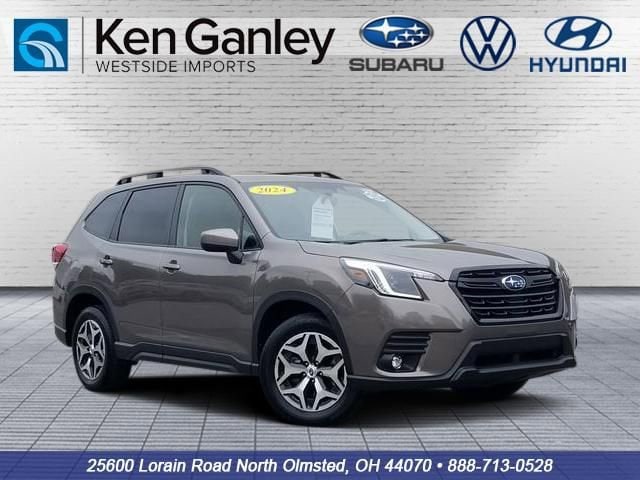 2024 Subaru Forester Premium's photo