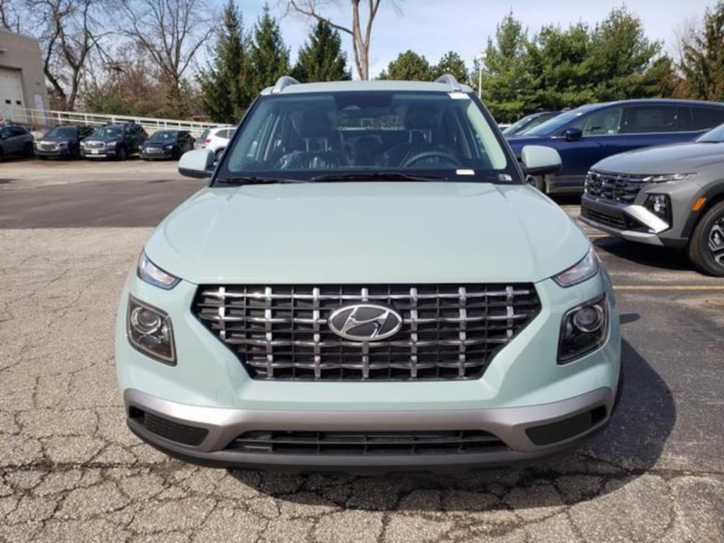 New 2026 Hyundai Venue SEL SUV