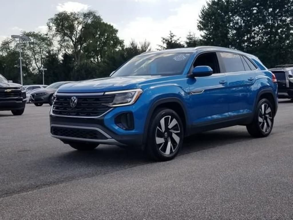 Certified 2024 Volkswagen Atlas Cross Sport 2.0T SE w/Technology SUV