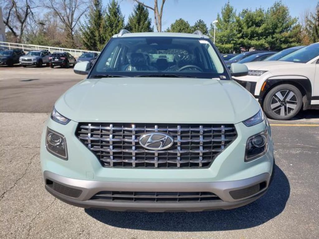 New 2026 Hyundai Venue SEL SUV
