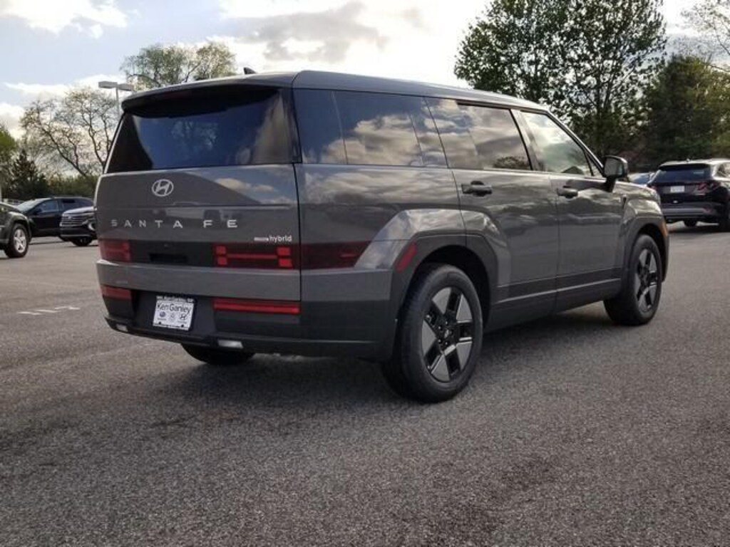 New 2026 Hyundai Santa Fe Hybrid SE SUV