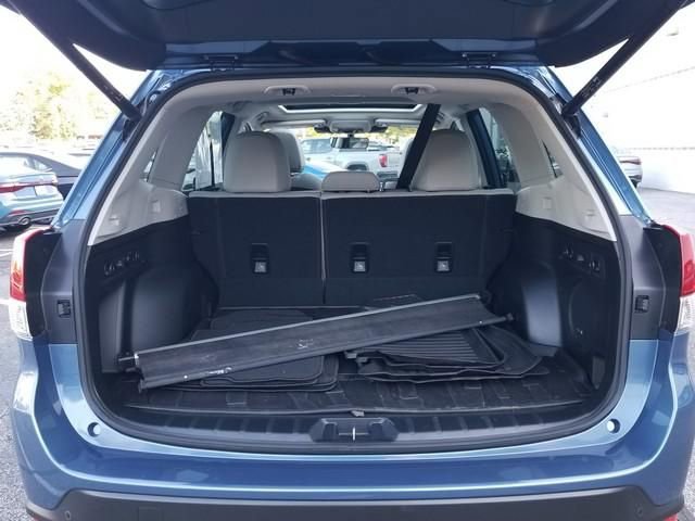 2024 Subaru Forester Limited - Photo 6