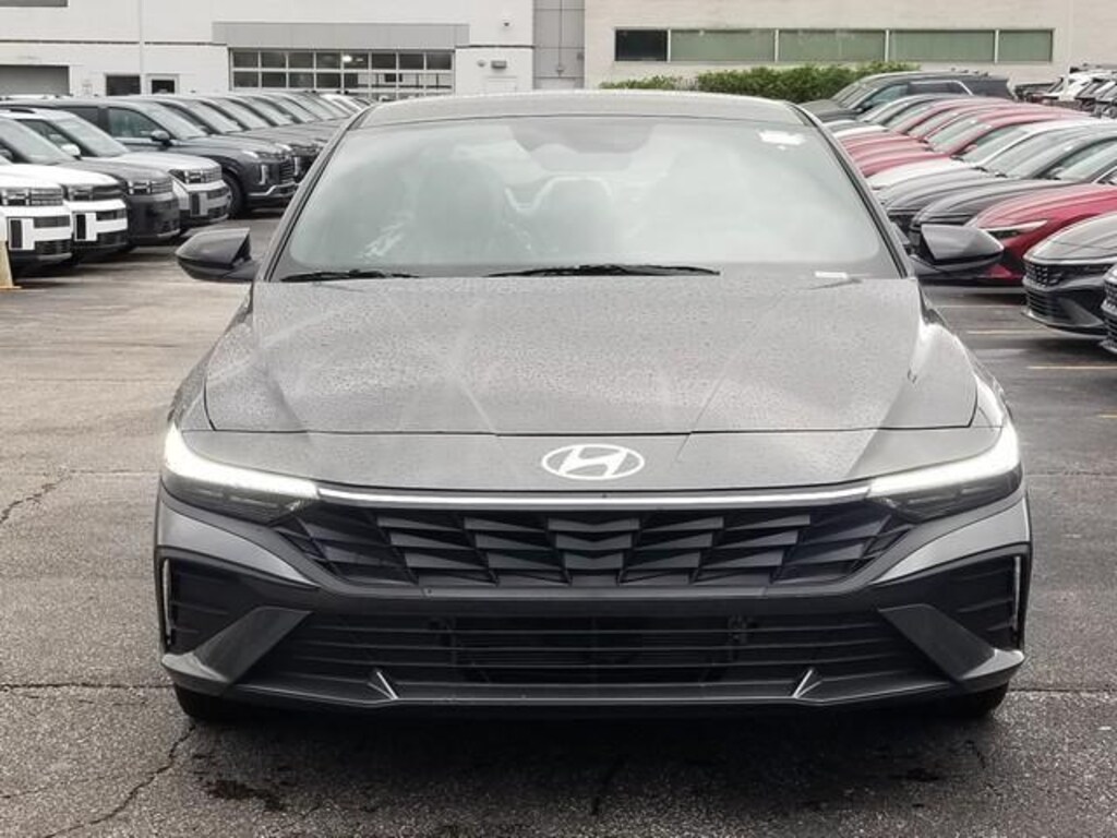 New 2025 Hyundai Elantra Hybrid SEL Sport Sedan