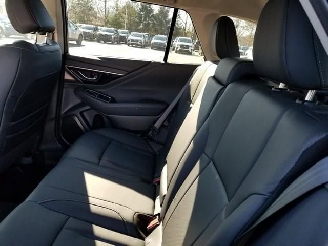 2025 Subaru Outback Touring - Photo 18