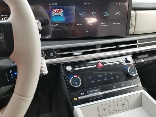 2026 Hyundai Santa Fe SE - Photo 10