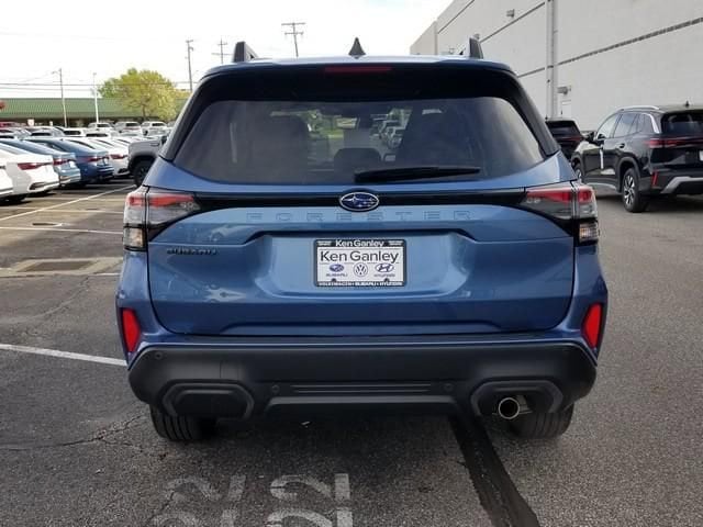 2025 Subaru Forester Limited - Photo 6