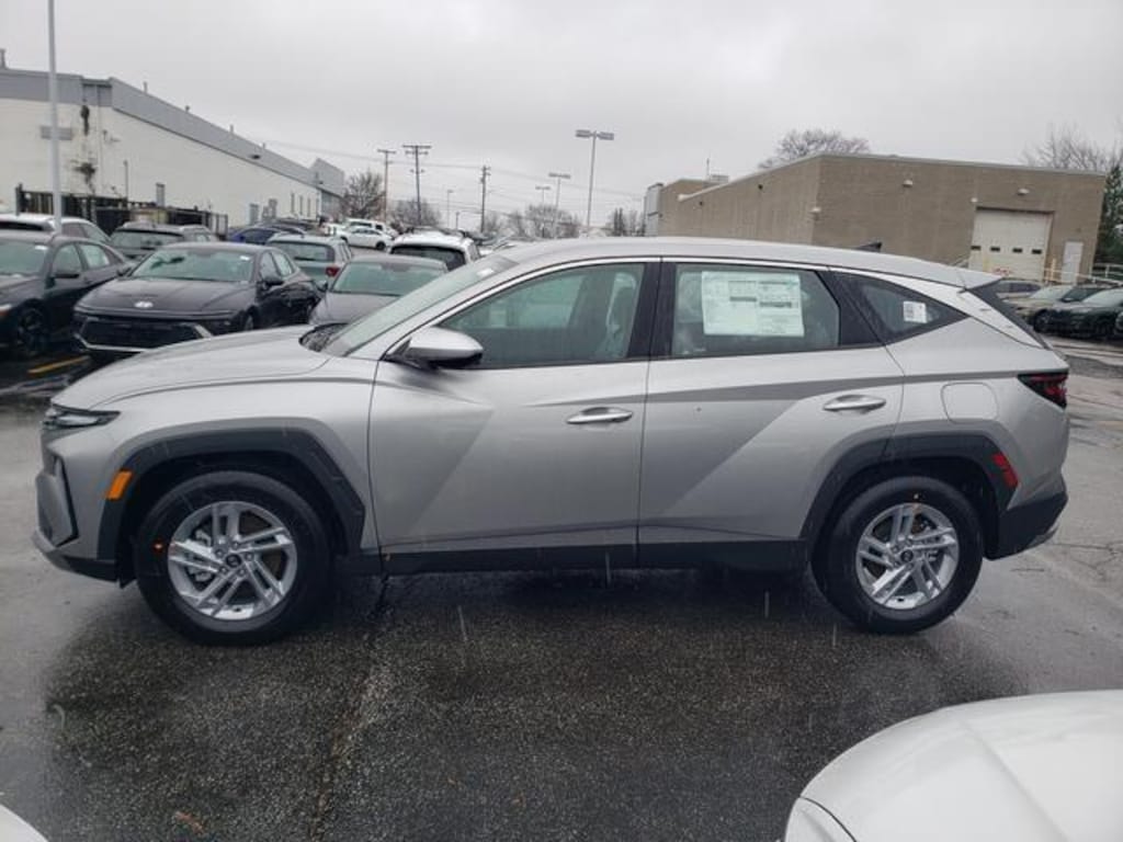 New 2026 Hyundai Tucson SE FWD SUV