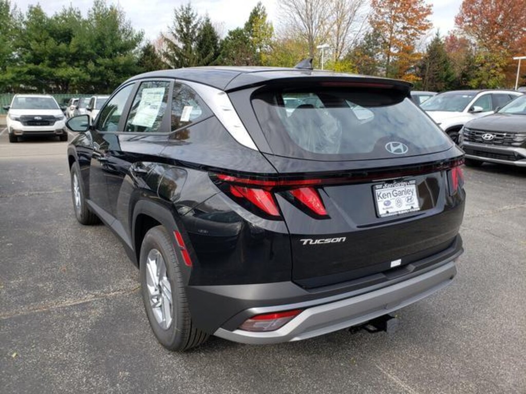 New 2026 Hyundai Tucson SE FWD SUV