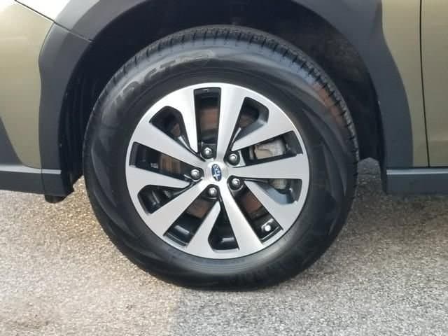 2024 Subaru Outback Premium - Photo 25